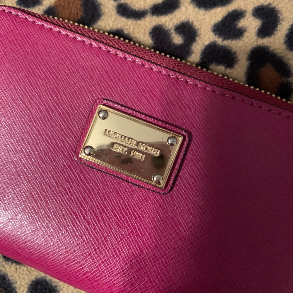 Michael Kors Wristlet